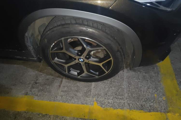 Used BMW X2 2019 sDrive20i M Sport Package China VI Emission Standard Right Front Wheel Hub
