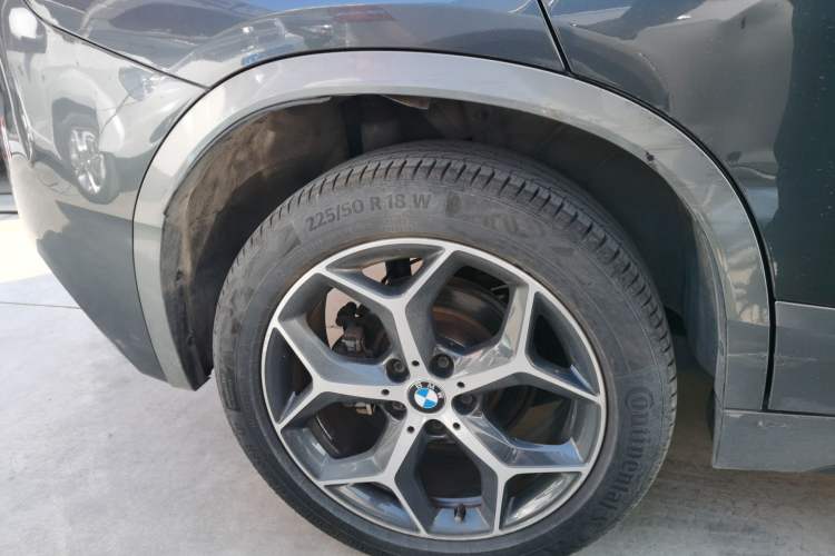Used BMW X2 2019 sDrive20i M Sport Package China VI Emission Standard Right Rear Wheel Hub