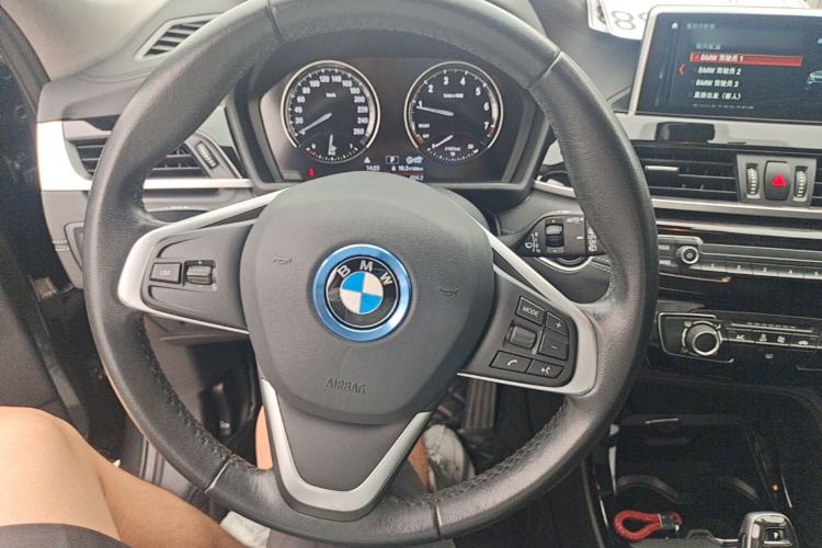 Used BMW X2 2019 sDrive20i M Sport Package China VI Emission Standard Steering Wheel