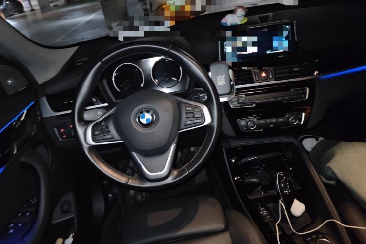 Used BMW X2 2019 sDrive25i Leading Edition M Sport Package China VI Steering Wheel