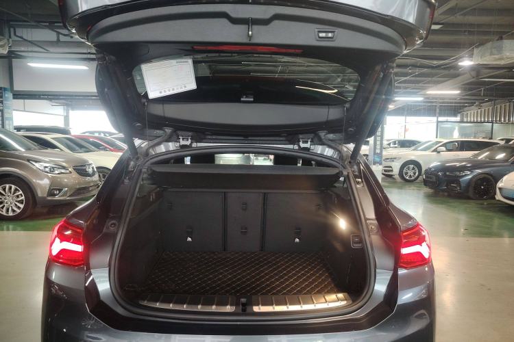 Used BMW X2 2019 xDrive25i M Sport Package China VI Trunk