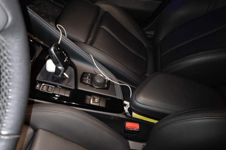 Used BMW X2 2019 sDrive25i Leading Edition M Sport Package China VI Vehicle Key
