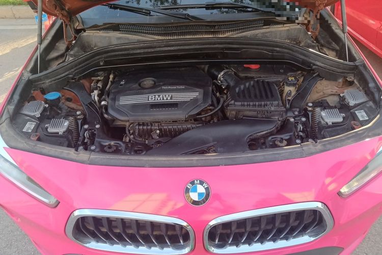 Used BMW X2 2019 sDrive20i M Sport Package China VI Emission Standard Engine Bay