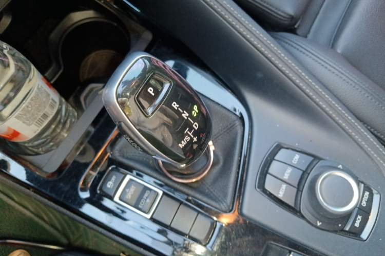 Used BMW X2 2019 sDrive20i M Sport Package China VI Emission Standard Gear Lever