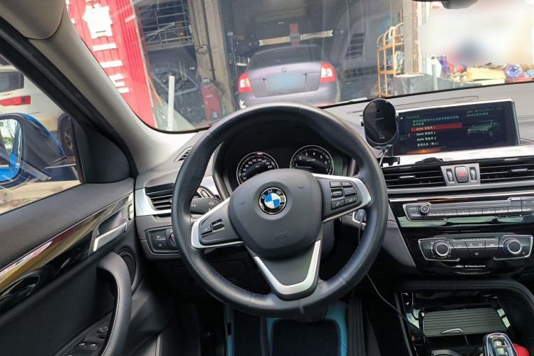 Used BMW X2 2019 sDrive20i M Sport Package China VI Emission Standard Steering Wheel