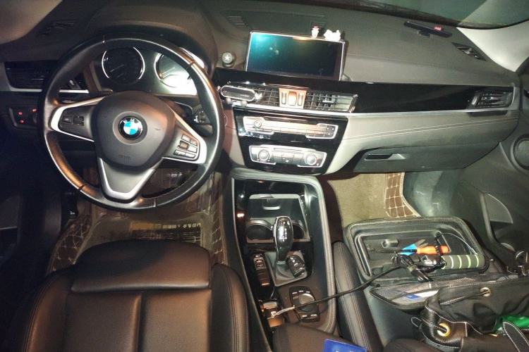 Used BMW X2 2019 sDrive20i M Sport Package China VI Emission Standard Center Console