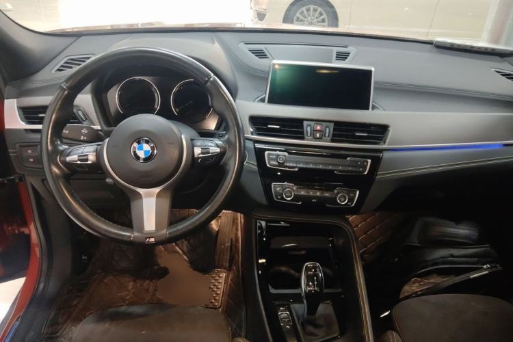 Used BMW X2 2019 sDrive25i Luxury M Sport Package China VI Emission Standard Center Console