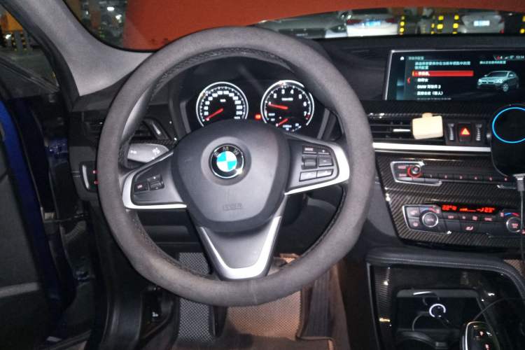 Used BMW X2 2019 sDrive25i Leading Edition M Sport Package China VI Center Console