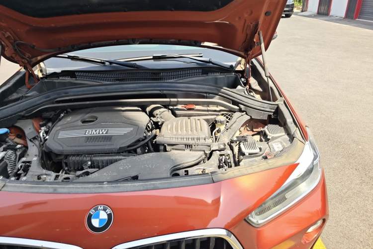 Used BMW X2 2019 sDrive20i M Sport Package China VI Emission Standard Engine Bay Left