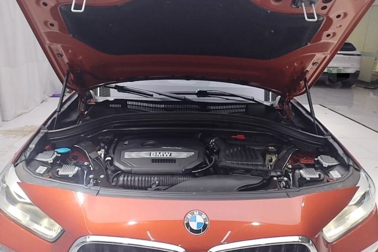 Used BMW X2 2019 sDrive25i Leading Edition M Sport Package China VI Engine Bay