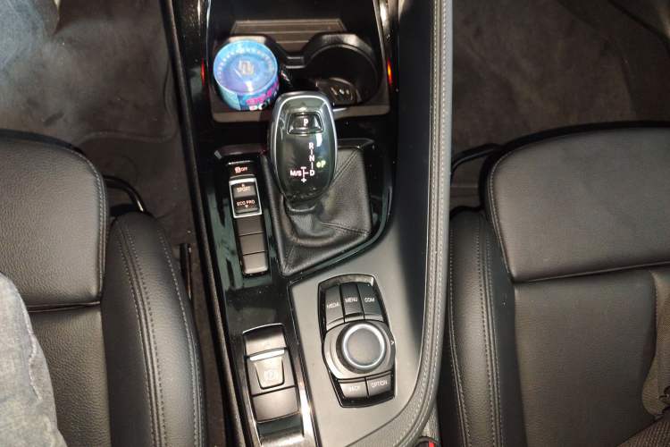 Used BMW X2 2019 sDrive20i M Sport Package China VI Emission Standard Gear Lever
