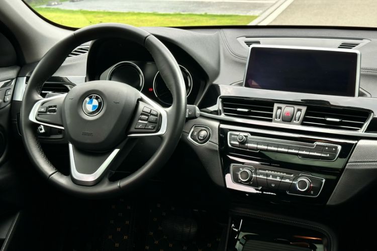 Used BMW X2 2019 sDrive20i M Sport Package China VI Emission Standard Interior 3
