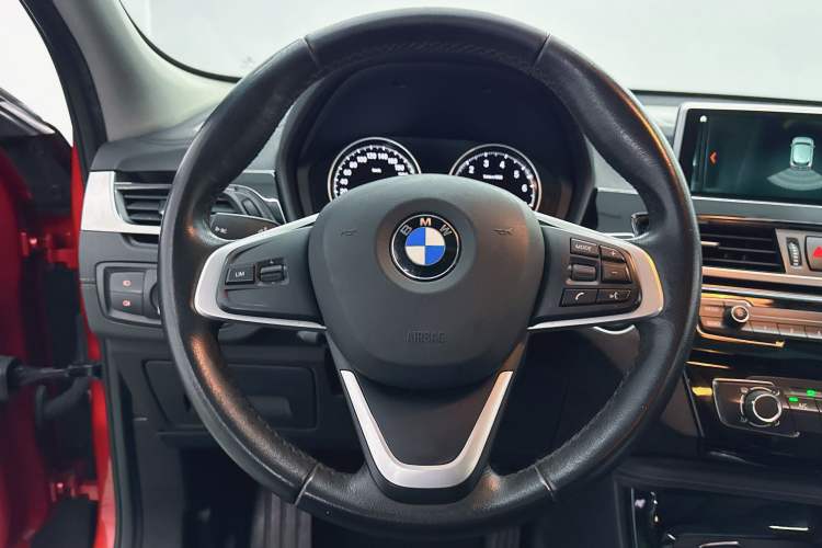 Used BMW X2 2019 sDrive20i M Sport Package China VI Emission Standard Interior 3