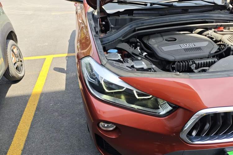 Used BMW X2 2019 sDrive20i M Sport Package China VI Emission Standard Right Front Headlight