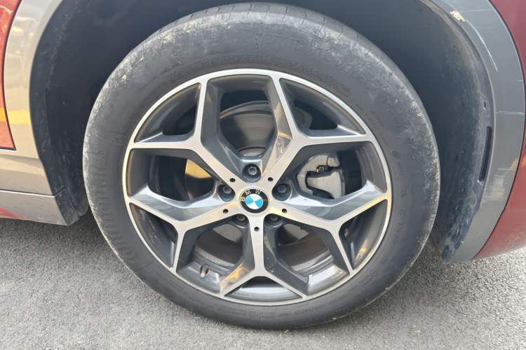 Used BMW X2 2019 sDrive20i M Sport Package China VI Emission Standard Right Front Wheel Hub