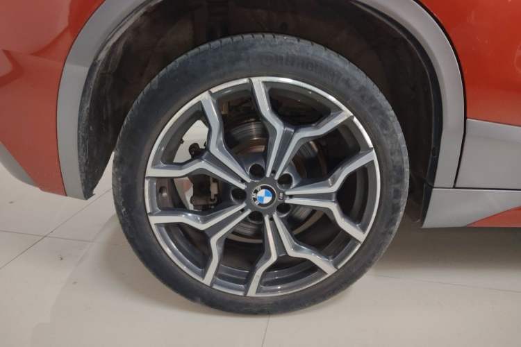 Used BMW X2 2019 sDrive25i Luxury M Sport Package China VI Emission Standard Right Rear Wheel Hub