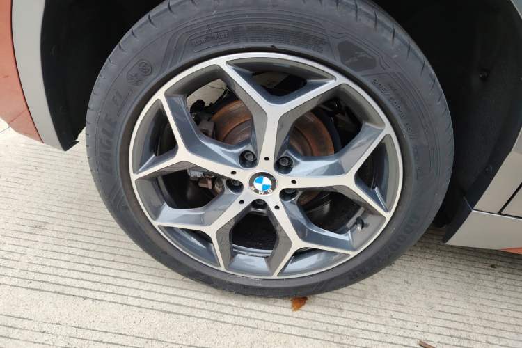Used BMW X2 2019 sDrive20i M Sport Package China VI Emission Standard Right Rear Wheel Hub