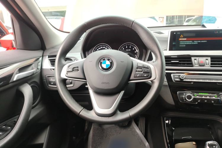 Used BMW X2 2019 sDrive20i M Sport Package China VI Emission Standard Steering Wheel
