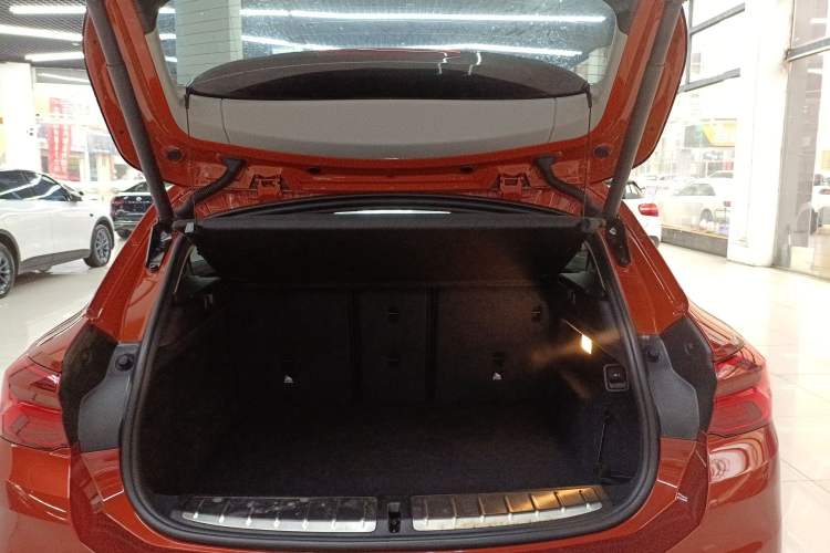 Used BMW X2 2019 sDrive25i Leading Edition M Sport Package China VI Trunk