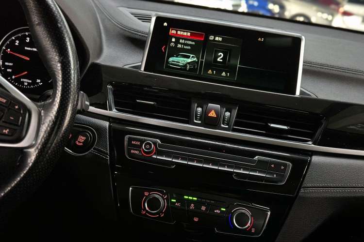Used BMW X2 2019 sDrive20i M Sport Package China VI Emission Standard Audio And AC Panel