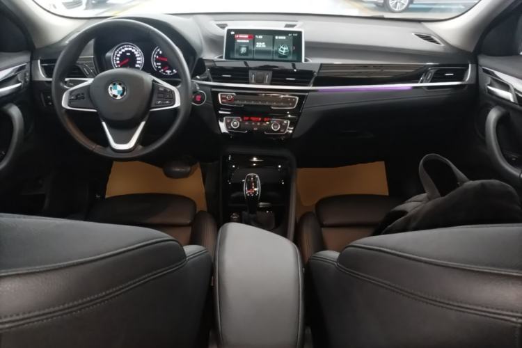 Used BMW X2 2019 sDrive25i Leading Edition M Sport Package China VI Center Console