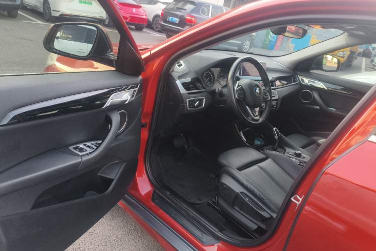 Used BMW X2 2019 sDrive20i M Sport Package China VI Emission Standard Driver Seat