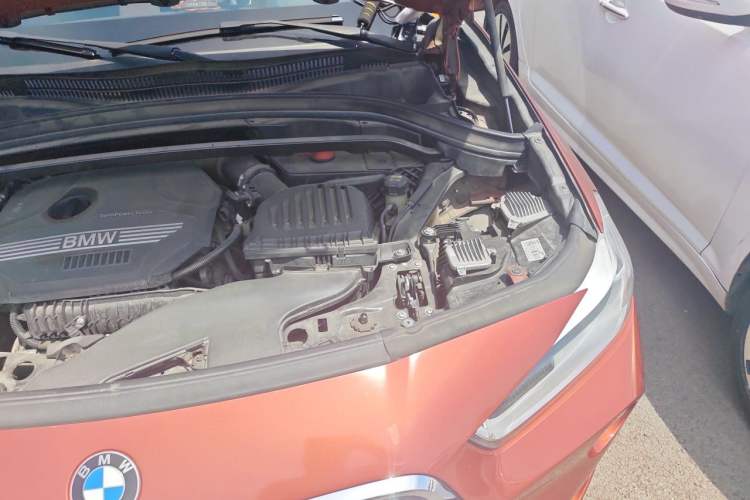 Used BMW X2 2019 sDrive20i M Sport Package China VI Emission Standard Engine Bay Left