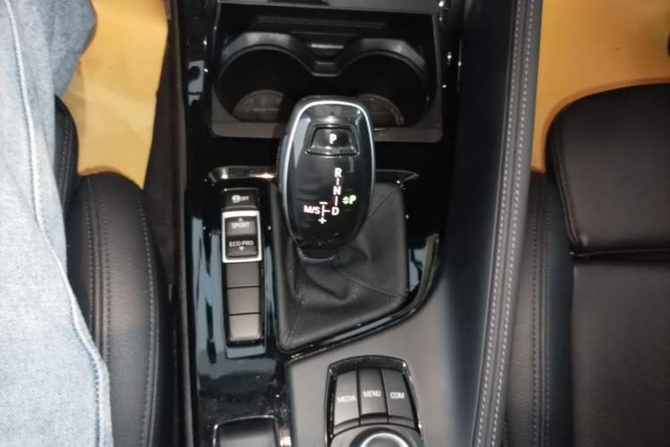 Used BMW X2 2019 sDrive25i Leading Edition M Sport Package China VI Gear Lever