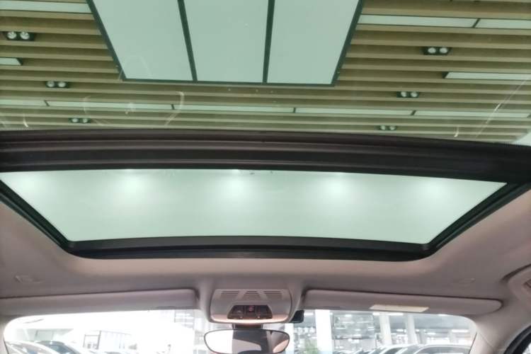 Used BMW X2 2019 sDrive25i Leading Edition M Sport Package China VI Headliner