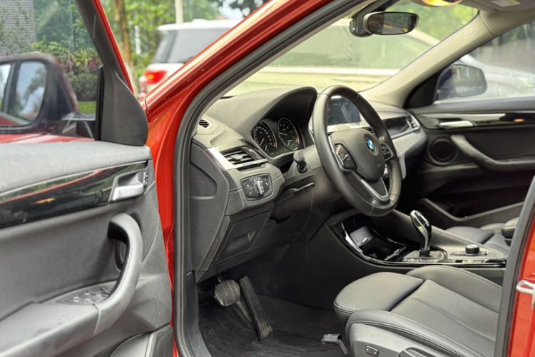 Used BMW X2 2019 sDrive20i M Sport Package China VI Emission Standard Interior 1