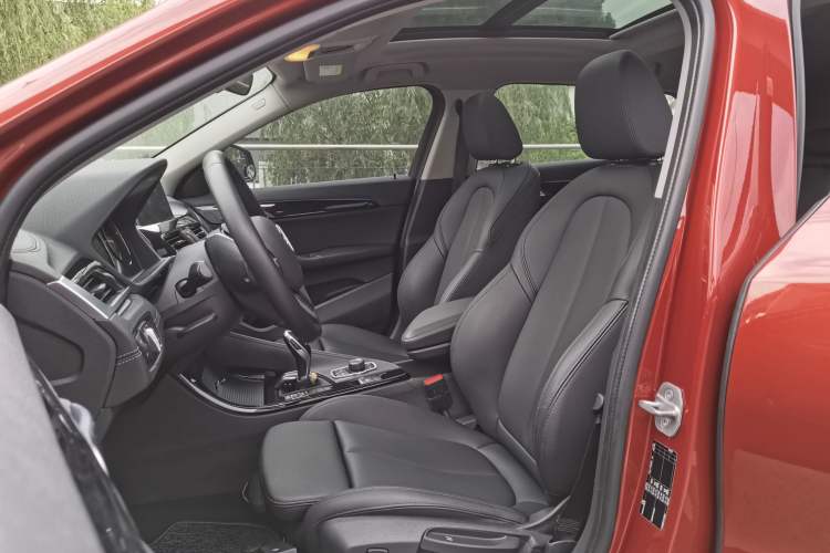 Used BMW X2 2019 sDrive20i M Sport Package China VI Emission Standard Interior 1