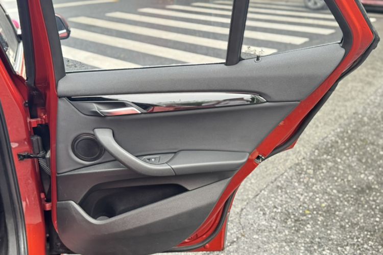 Used BMW X2 2019 sDrive20i M Sport Package China VI Emission Standard Interior 10
