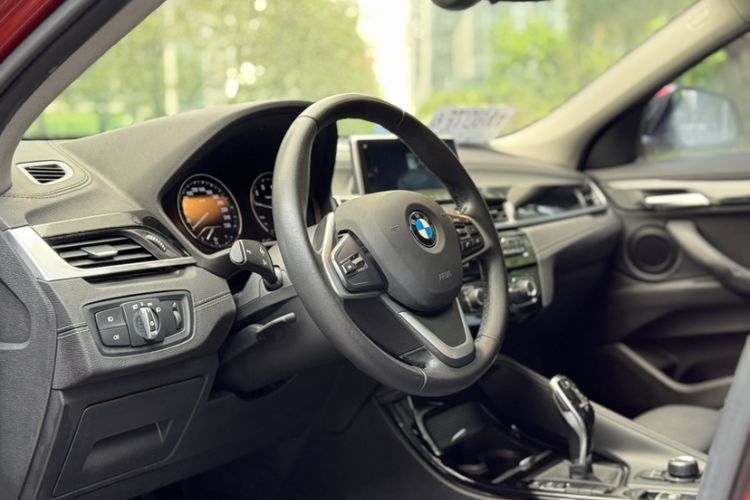 Used BMW X2 2019 sDrive20i M Sport Package China VI Emission Standard Interior 5