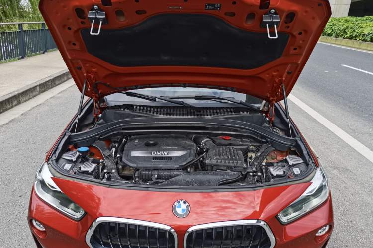 Used BMW X2 2019 sDrive20i M Sport Package China VI Emission Standard Interior 6
