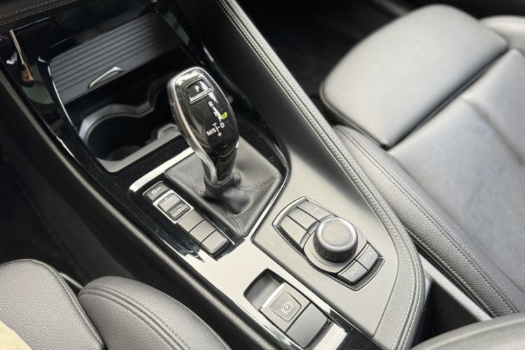 Used BMW X2 2019 sDrive20i M Sport Package China VI Emission Standard Interior 7