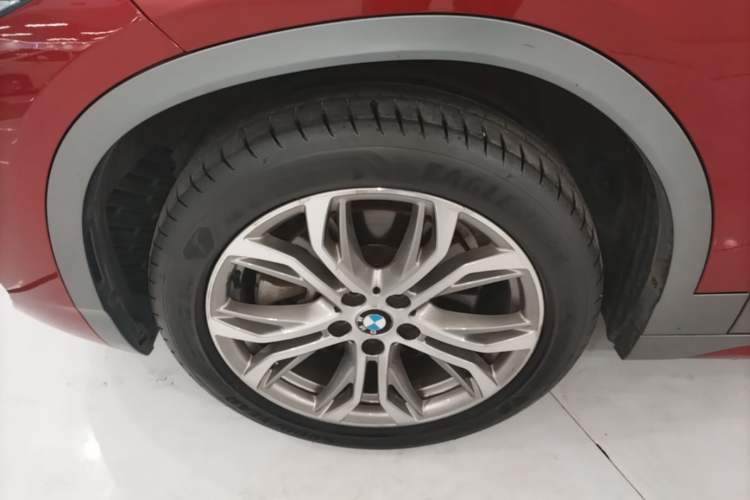 Used BMW X2 2019 sDrive25i Leading Edition M Sport Package China VI Left Front Wheel Hub