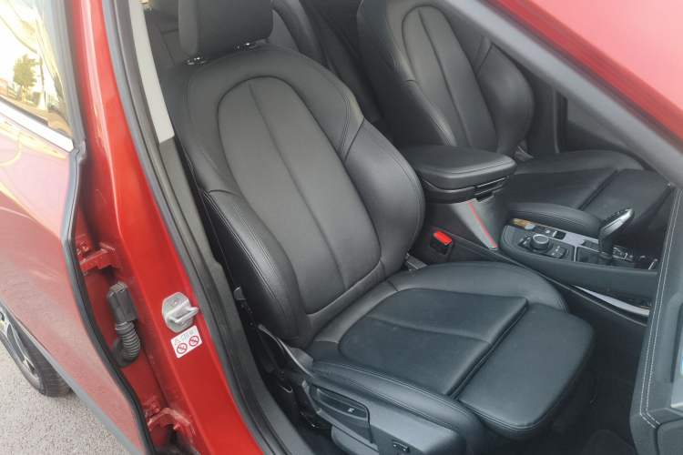 Used BMW X2 2019 sDrive20i M Sport Package China VI Emission Standard Right Front Seat