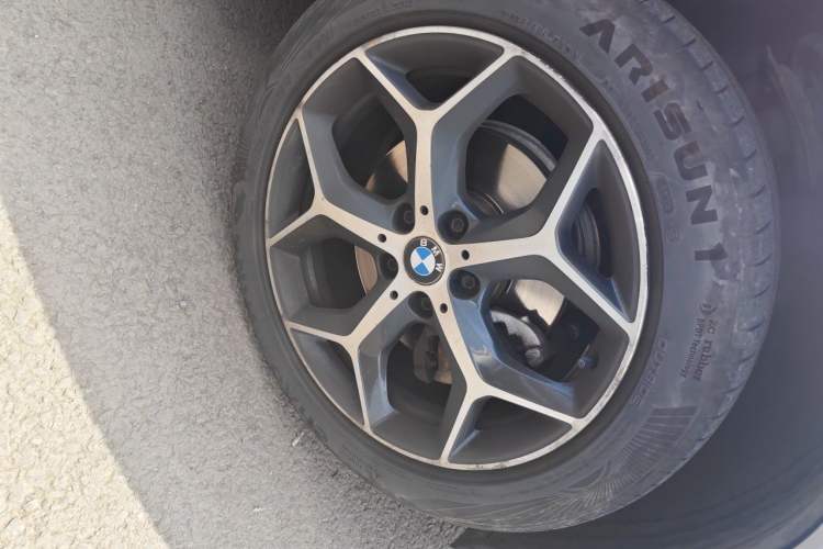 Used BMW X2 2019 sDrive20i M Sport Package China VI Emission Standard Right Front Wheel Hub