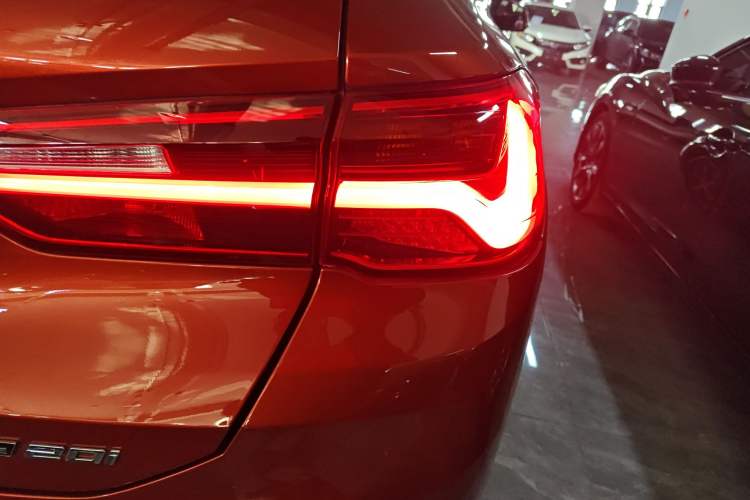 Used BMW X2 2019 sDrive20i M Sport Package China VI Emission Standard Right Rear Taillight