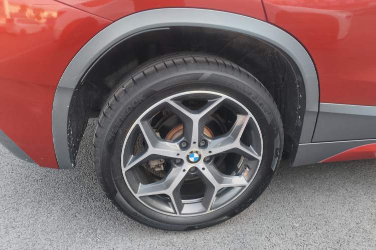 Used BMW X2 2019 sDrive20i M Sport Package China VI Emission Standard Right Rear Wheel Hub