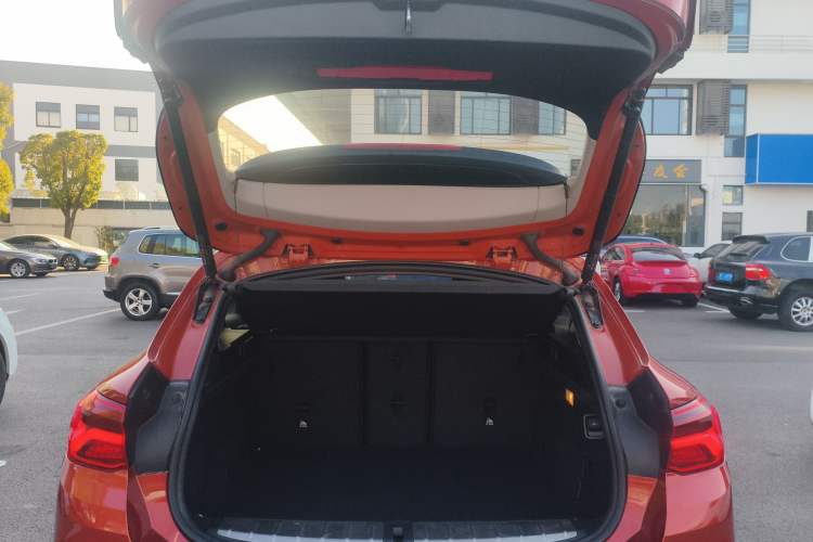 Used BMW X2 2019 sDrive20i M Sport Package China VI Emission Standard Trunk