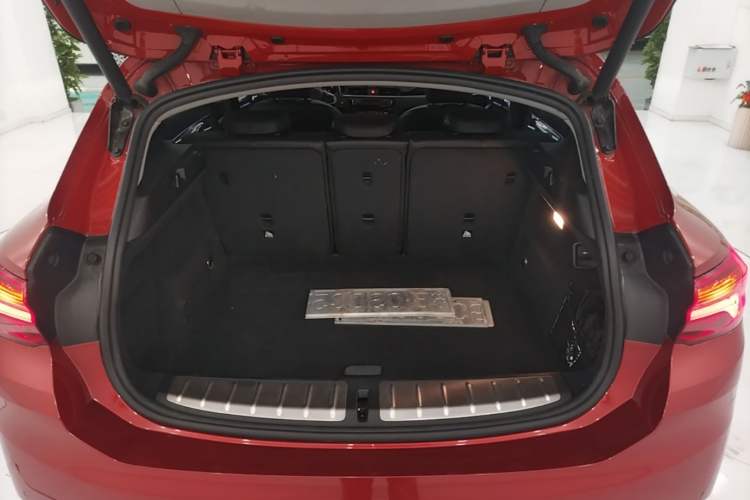 Used BMW X2 2019 sDrive25i Leading Edition M Sport Package China VI Trunk