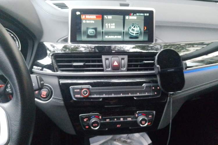 Used BMW X2 2019 sDrive25i Leading Edition M Sport Package China VI Audio And AC Panel