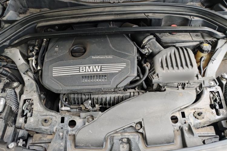 Used BMW X2 2019 sDrive20i M Sport Package China VI Emission Standard Engine Bay