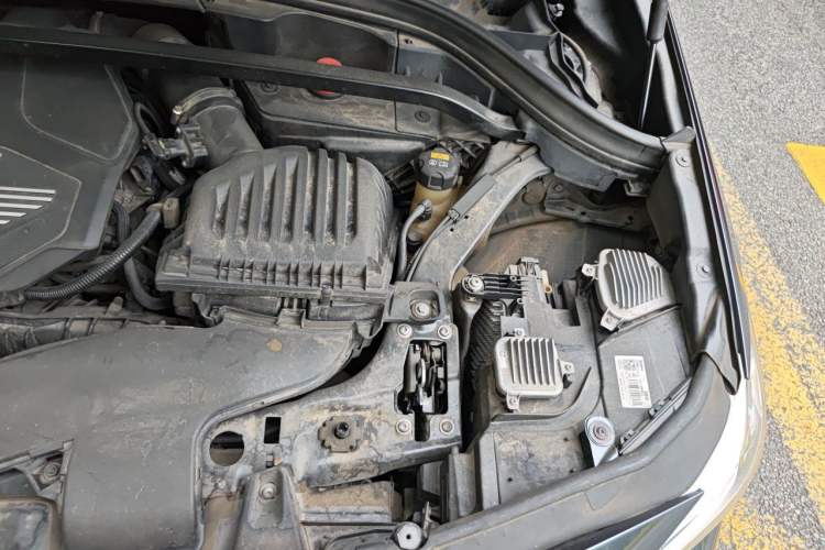 Used BMW X2 2019 sDrive20i M Sport Package China VI Emission Standard Engine Bay Left