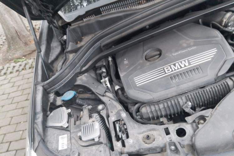 Used BMW X2 2019 sDrive25i Leading Edition M Sport Package China VI Engine Bay Right