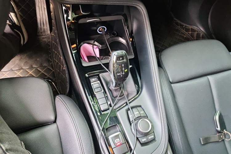 Used BMW X2 2019 sDrive20i M Sport Package China VI Emission Standard Gear Lever