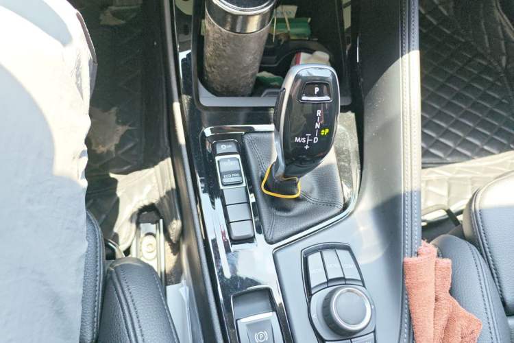 Used BMW X2 2019 sDrive20i M Sport Package China VI Emission Standard Gear Lever