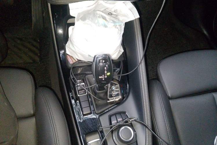 Used BMW X2 2019 sDrive25i Leading Edition M Sport Package China VI Gear Lever