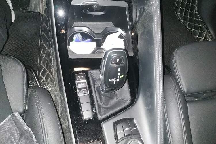 Used BMW X2 2019 sDrive20i M Sport Package China VI Emission Standard Gear Lever